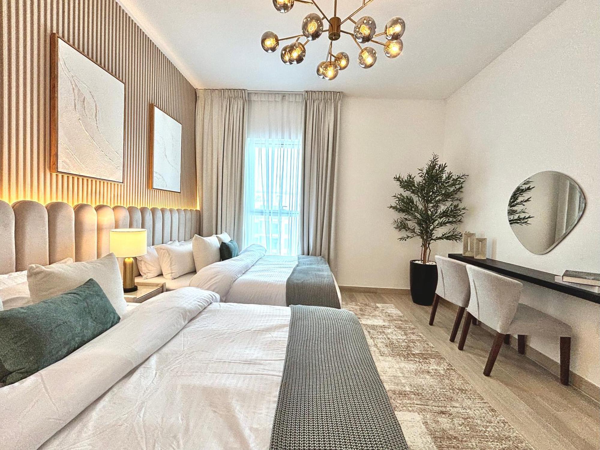 Luxury 2br, Yas Island By Ferrari World & Yas Mall Abu Dhabi